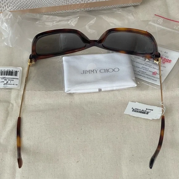 NWT⭐️JIMMY CHOO MACI/S SUNGLASSES W/CASE & CLOTH⭐️FULL-SET display picture 2